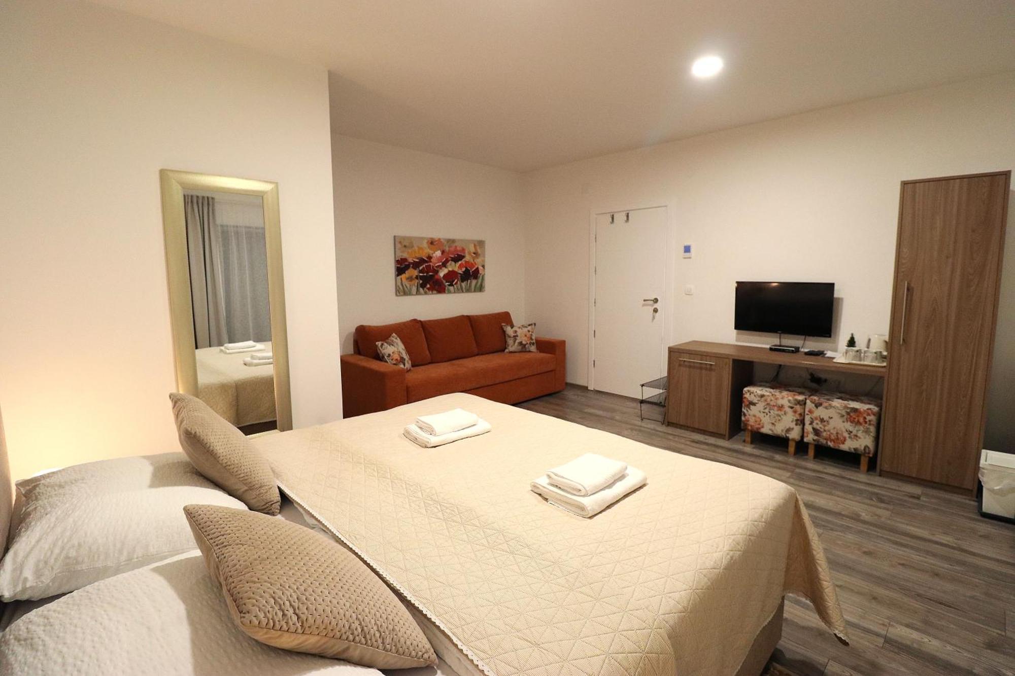 Apartmani I Sobe Laganini Nova Gradiska Extérieur photo