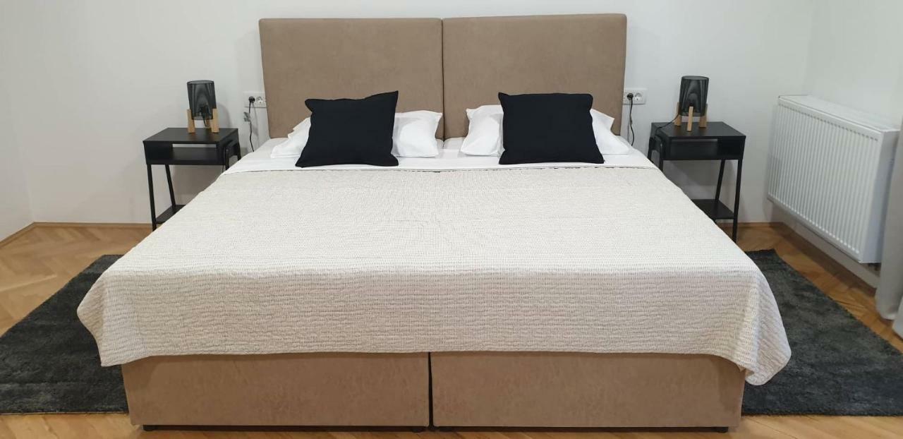 Apartmani I Sobe Laganini Nova Gradiska Extérieur photo
